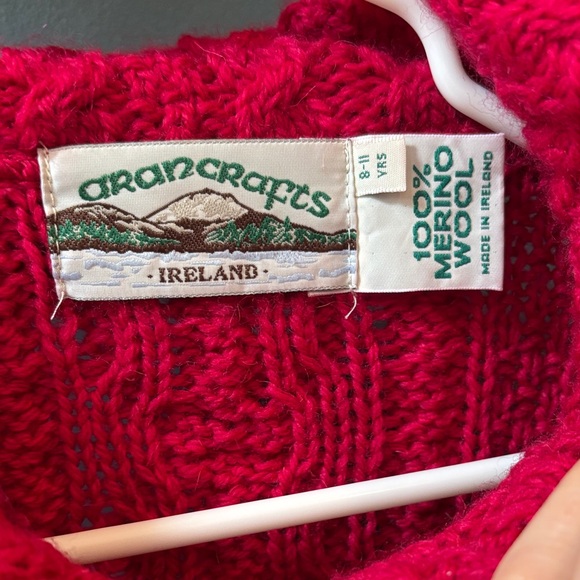 Aran Crafts Vibrant Red Wool Knit - Picture 2 of 2